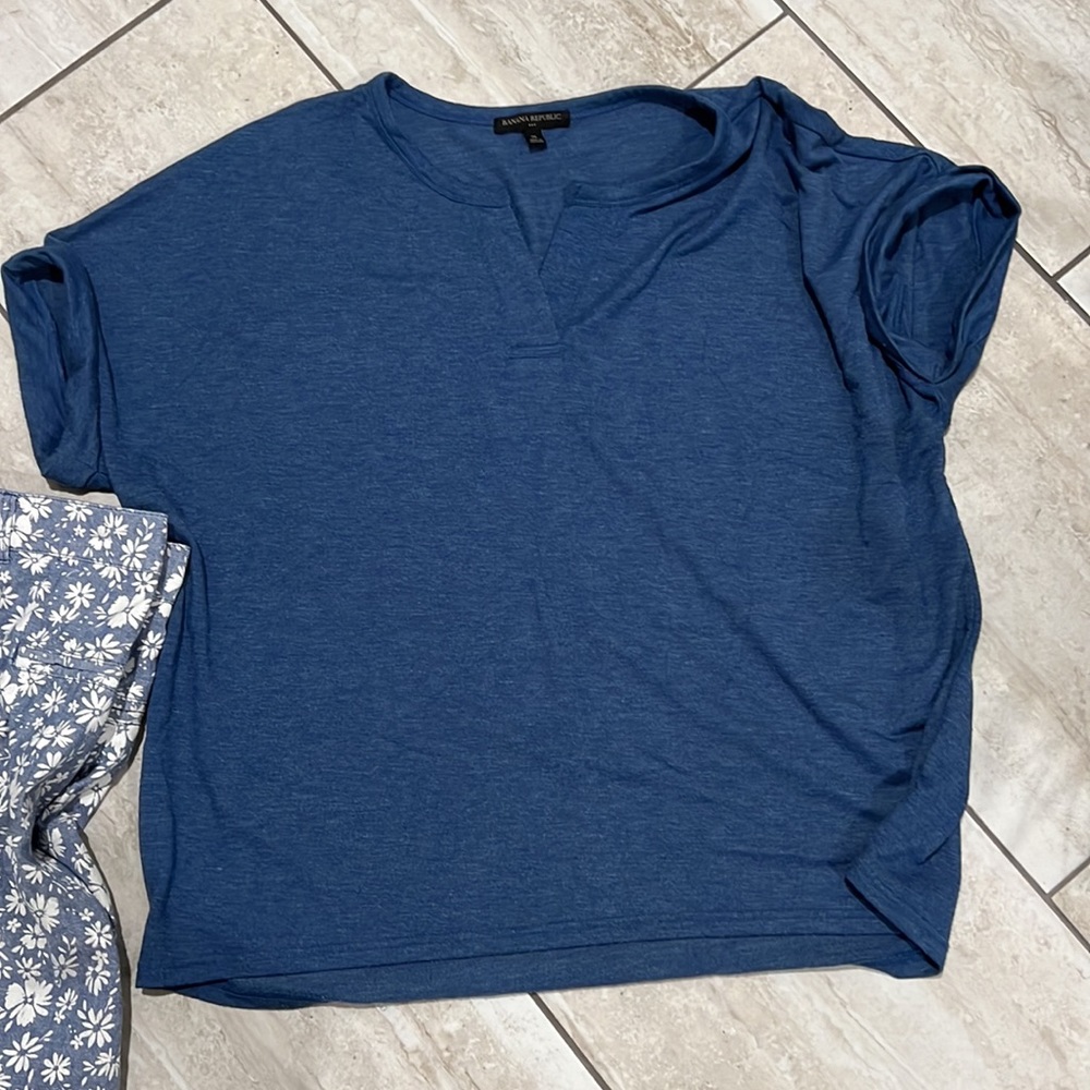 Banana Republic lot of 2 blouses 👚 - Picture 4 of 4